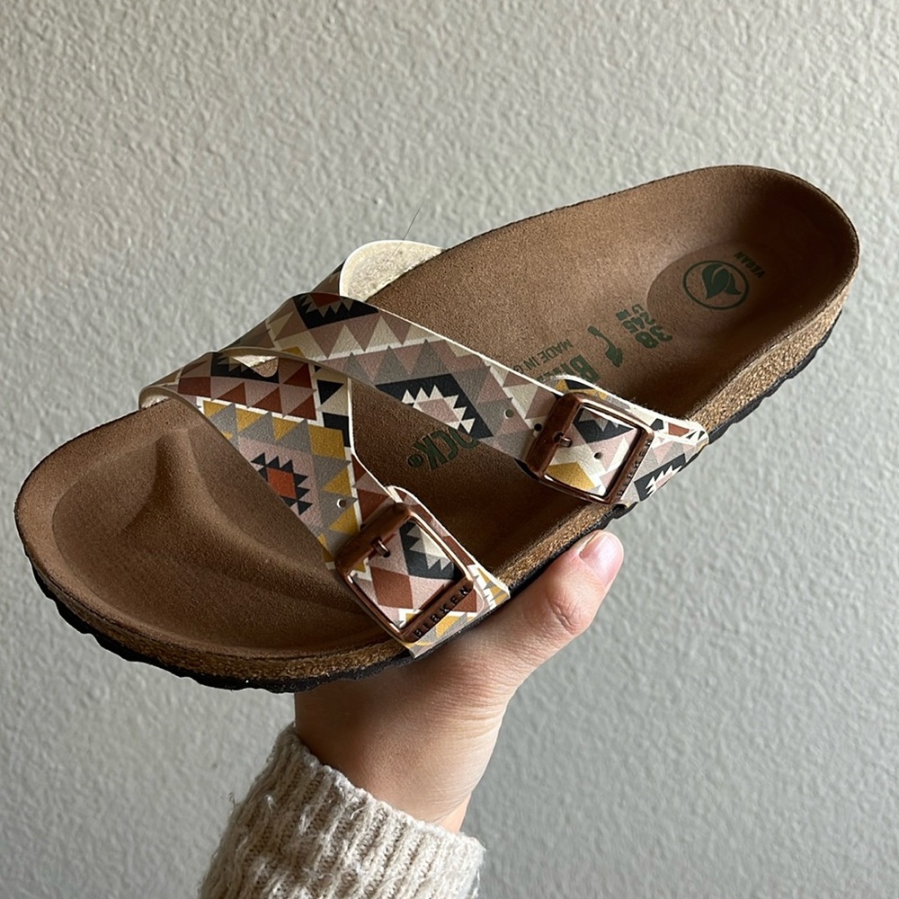 Brand new Birkenstock Yao Balance Sandals Narrow Fit Size 7